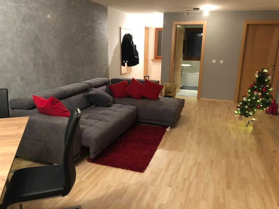 Appartamento Nuovo E Comfort A Brunico Kronplatz 外观 照片